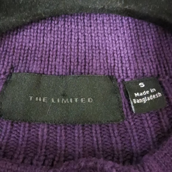 The Limited Purple Ribbed Knit Cardigan Button Up Size Small - Picture 5 of 7